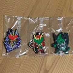仮面ライダーブレイド　カプセルラバーマスコット 3個セット