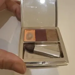 アイシャドウ　rmk