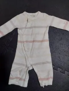 Pique ベビー ロンパース 70-80サイズ クリーム色とピンクのストライプ
