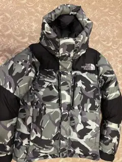 THE NORTH FACE カモフラージュ ダウンジャケット