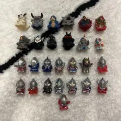 ウルトラマン　ソフビ　指人形　25体セット