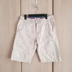 グローバルワーク　ショートパンツ　チノパン　ベージュ　ハーフパンツ　コットンのサムネイル