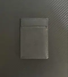 ほぼ新品】 DIGAWEL 二つ折り財布 マネークリップ パスポートケース
