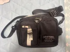 LOVETOXIC ショルダーバッグ ブラック