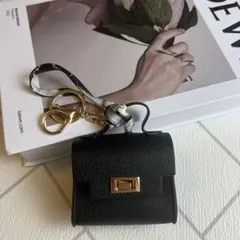 Item thumbnail for item f71084f9-841c-4ddc-83c9-9459f7b5524c