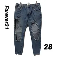 Forever 21 穴あきダメージデニム 28のサムネイル