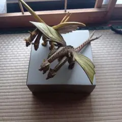 キングギドラ フィギュア 約１７cm ゴールド/ブラウン