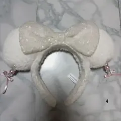 ミニー　 カチューシャ ホワイト　イヤリング