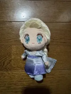 ディズニーストア アナと雪の女王 エルサ ぬいぐるみチャーム tiny