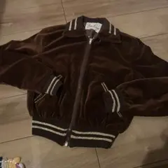 ショートブルゾン