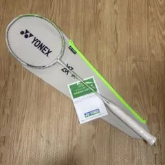 【新品】YONEX アストロクス100ZZ VA 4UG6のサムネイル