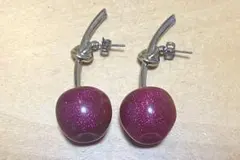 Liquem ピアス チェリー ディープピンク