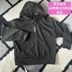 匿名配送　美品　フード付パーカー
