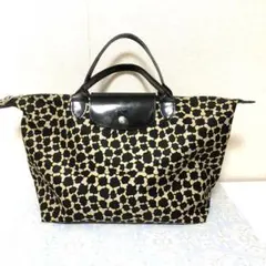 Item thumbnail for item 8fa6d9ae-87f0-4f9d-b04a-adc78697b2fa