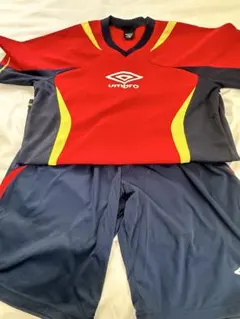 UMBRO フットサルウェア 上下セット 上S、下L レッド×ネイビー