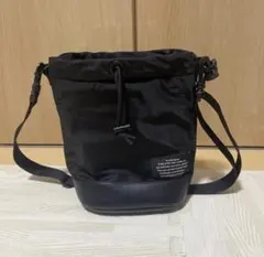ハ*ム様 新品　GU x UNDERCOVER ショルダーバッグ ブラックのサムネイル