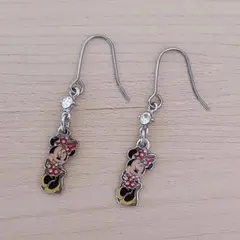 ミニーマウス ピアス