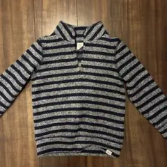 ネイビーとホワイトのストライプトレーナー