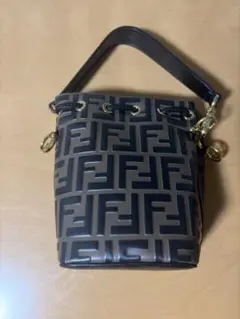 FENDI ズッカ柄 巾着 ショルダーバッグ　ショルダー無しのサムネイル