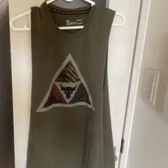 Under Armour タンクトップ Lサイズ オリーブ