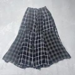 日本製　ブルーベル　レトロ チェック柄 切替 フレアスカート モノトーン レトロ