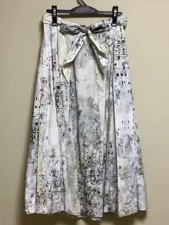 マツオインターナショナルスカート