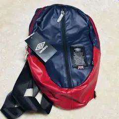 〈新品未使用〉umbro スリングバッグ　ショルダーボディーバッグ　不良品のサムネイル