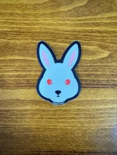 ヒューマンメイド HUMAN MADE ステッカー うさぎ - メルカリ