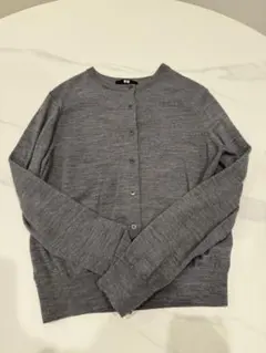 UNIQLOエクストラファインメリノクルーネックカーディガン
