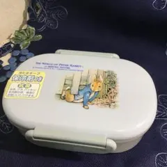 ピーターラビット　お弁当箱　保冷剤付き　未使用品のサムネイル