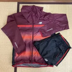 週末セール　New Balance ウィンドブレーカーとパンツセット