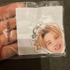 TREASURE 喜怒哀楽顔アクキー ドヨン 【楽】