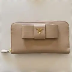 PRADA 長財布 ピンクベージュ カメオ ラウンドファスナー フィオッコ