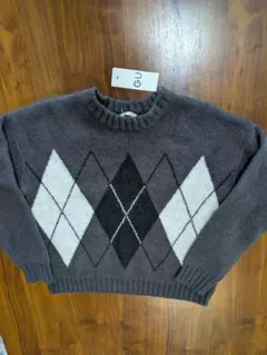 GU　アーガイルニット