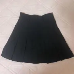【美品】黒プリーツスカート ミニ丈 きれいめ シンプル 着回し万能