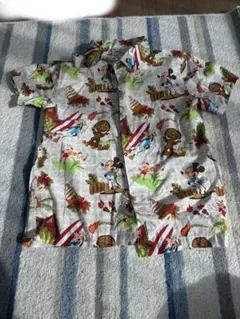 ディズニー限定　アロハシャツ