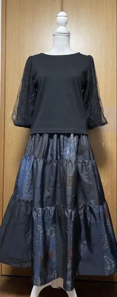 着物リメイク　藍色系　総柄　大島のパッチワークティアードスカート