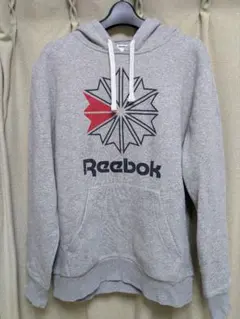 Reebok グレー フード付きパーカー