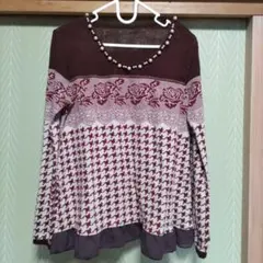 早いもの勝ちです。アクシーズファム 花柄千鳥格子デザイン長袖ニットM