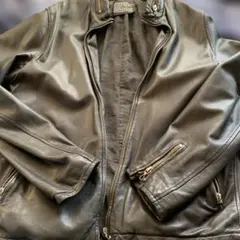エディフィス　ライダースのサムネイル