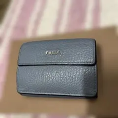 FURLA 三つ折り財布のサムネイル
