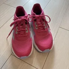 ピンク ランニングシューズ メッシュアッパー