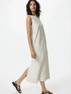 UNIQLO クレープジャージーワンピースノースリーブ　ナチュラル　3XL