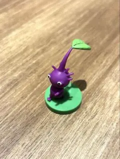 ピクミン チョコエッグ フィギュア　紫ピクミン