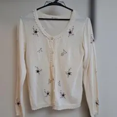 アクシーズファム　カーディガン