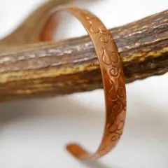 銅製バングル ヴィンテージ風 エスニックジュエリー ハンドメイド