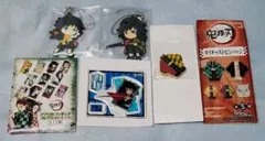 鬼滅の刃 冨岡義勇 アクリルフィギュア ラバスト ピンバッジ セット