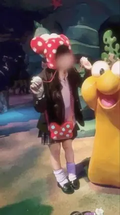 Item thumbnail for item 375fcf2d-fe8d-47e1-a008-4b4a44bd99dd