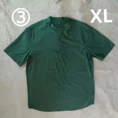 ③UNIQLO バンドカラーシャツ ダークグリーン XLのサムネイル