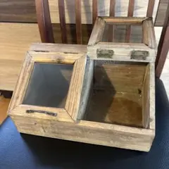 木製収納ボックス ガラス蓋付き 2コンパートメント　中古です。